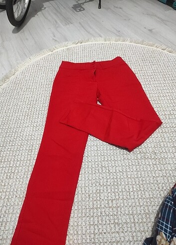 Koton kırmızı kumaş pantalon 