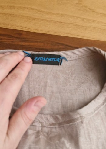 Uzun Kollu Bej tunik - Görsel 2