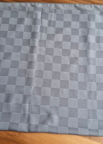 Gri Pilili Kadın Şal - Görsel 2