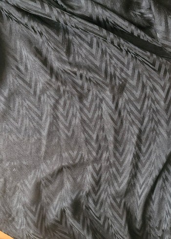 i Siyah Yumuşak Düz Desen şal - Görsel 4