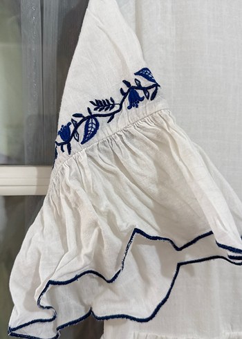 Nakışlı, V Yakalı, Fırfırlı Kadın Mini Tunik - Görsel 3