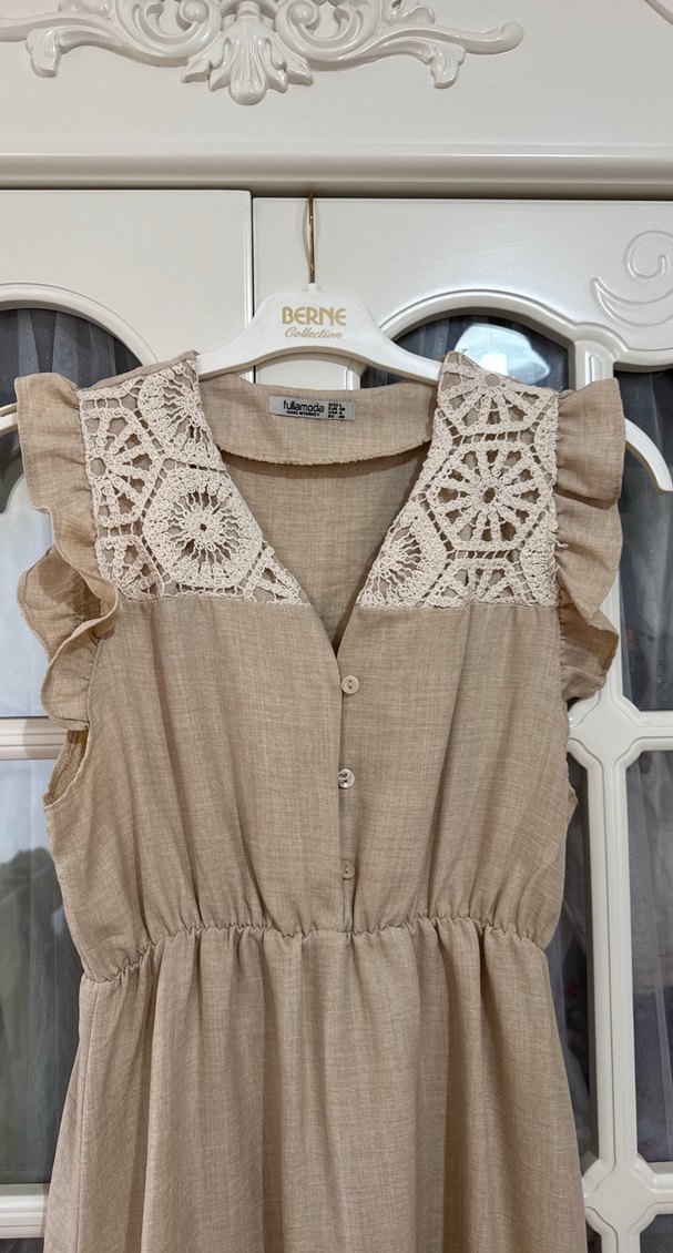 Dantel Detaylı Bej Uzun Keten Elbise - Görsel 2