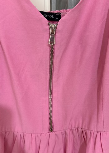 Pembe Uzun Kolluksuz Volanlı Elbise - Görsel 4