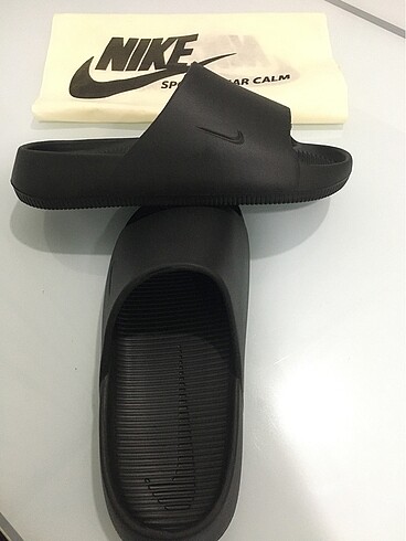 Nike Nike calm Ali'de