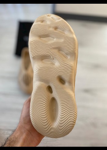 Adidas YEEZY FOAM RUNNER
