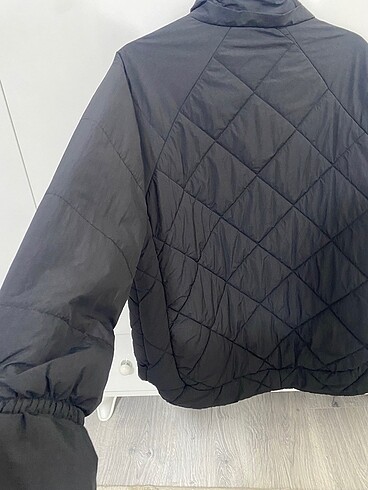 xl Beden Şişme mont siyah