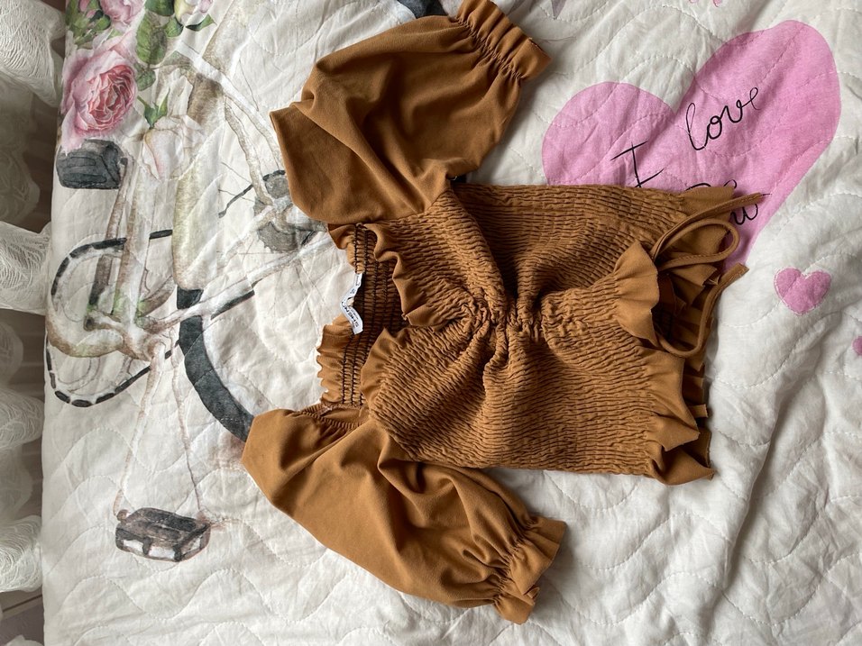 büzgüllü madona kollu bluz - Görsel 3