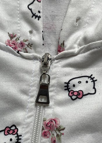 m Beden Kapüşonlu Beyaz Fermuarlı hello kitty Ceket