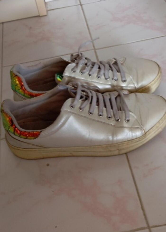 Bayan spor ayakabasi - Görsel 3