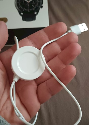 Beyaz Manyetik havit Şarj Kablosu - Akıllı Saat - Görsel 3