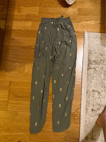 H&M H&M 8-9 yaş pantolon