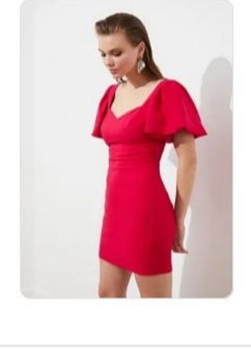 36 Beden pembe Renk Trendyolmilla fuşya elbise