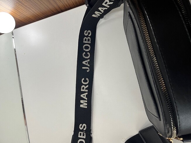  Beden siyah Renk Marc jacobs çanta