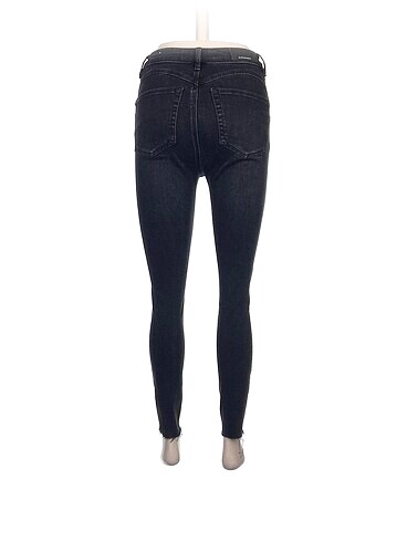 36 Beden Stradivarius Jean / Kot %70 İndirimli.