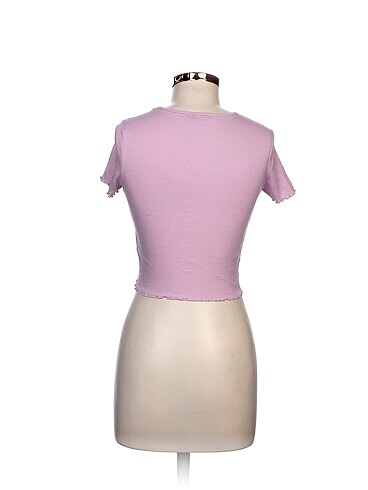 m Beden LC Waikiki T-shirt %70 İndirimli.