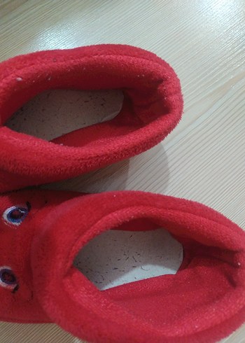 Nakışlı Kız Çocuk Kırmızı Sıcak Ev Terliği - Görsel 2