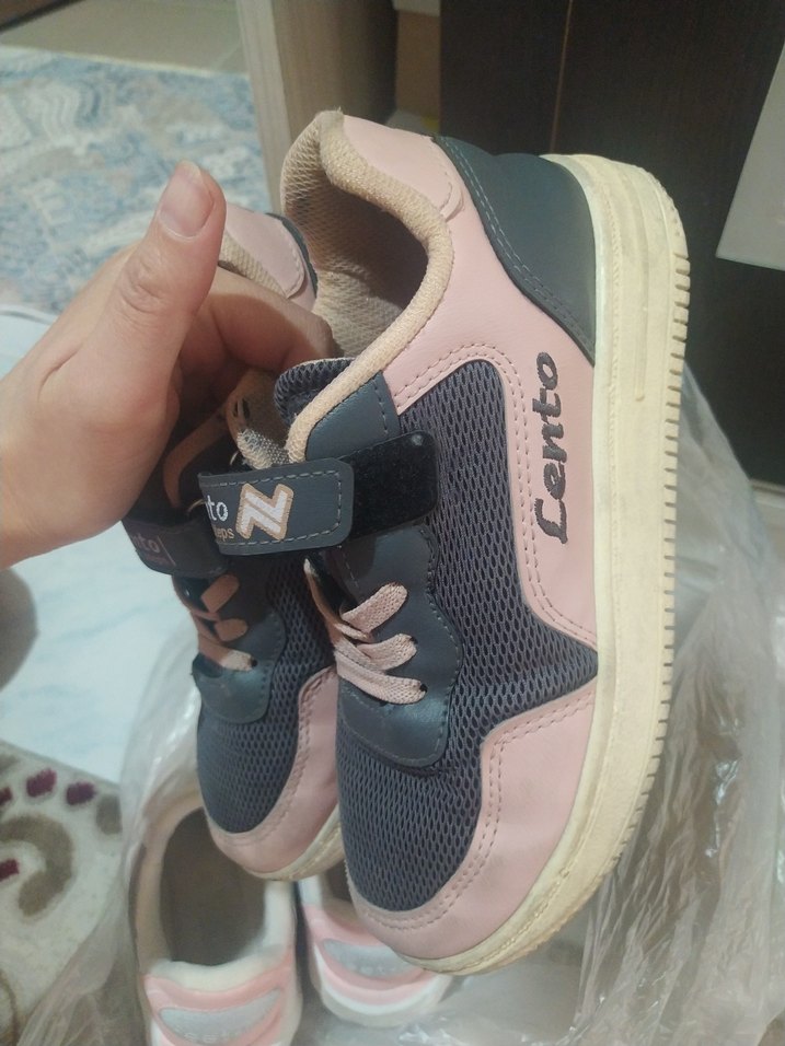 Kız Çocuk Gri Pembe Velcro Spor Ayakkabı - Görsel 2