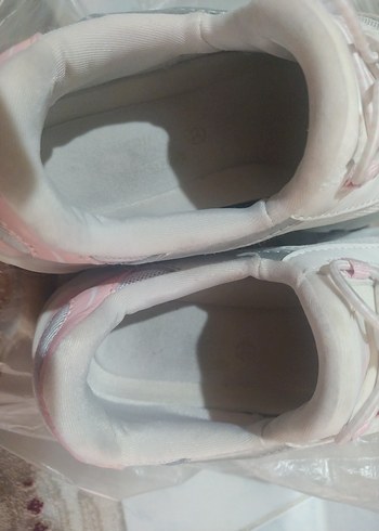 Beyaz Bağcıklı Kadın Spor Ayakkabı - Görsel 5