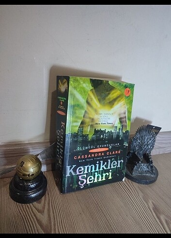 KEMİKLER ŞEHRİ