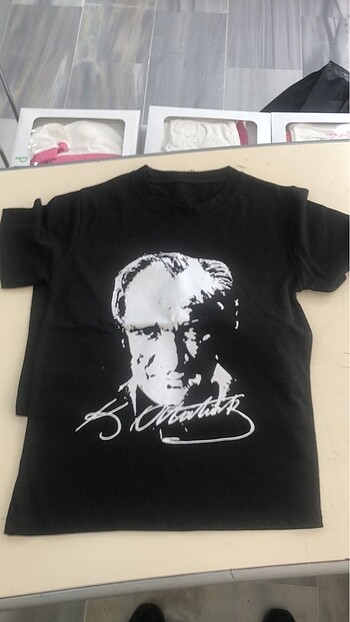 Atatürk baskılı tişört