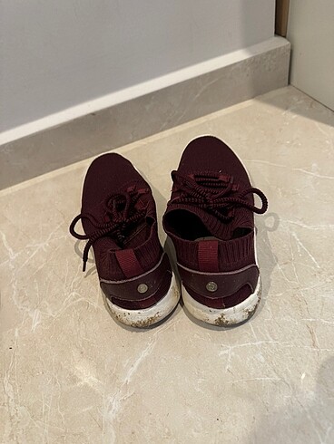 Massimo Dutti Bırdo spor ayakkabı cok iyi durmda