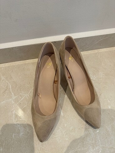 37 Beden Süet 6 cm topuk ayakabı