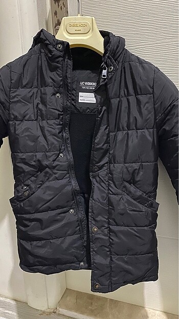 LC Waikiki Çocuk siyah mont