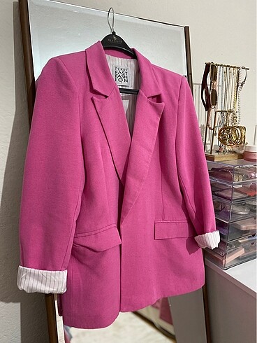 Pembe keten ceket