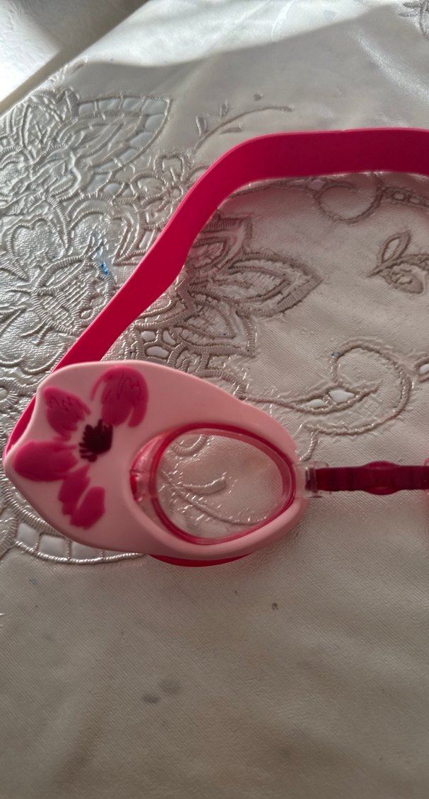 Pembe Çiçekli Yüzme Gözlüğü Fiyonk Detaylı - Görsel 3