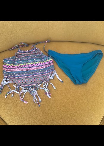 Püsküllü Çok Renkli Bohem Bikini Üstü