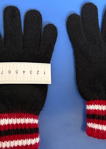 Nakışlı Siyah Örgü Erkek Eldiveni - Görsel 3