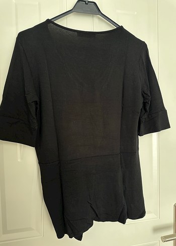 Kadın Siyah viskon V Yaka Salaş Tişört - Görsel 4