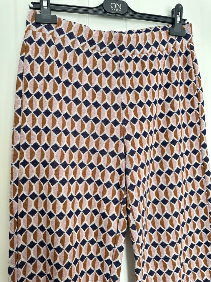 Pastel Desenli Rahat Kesim Kadın Pantolon - Görsel 2