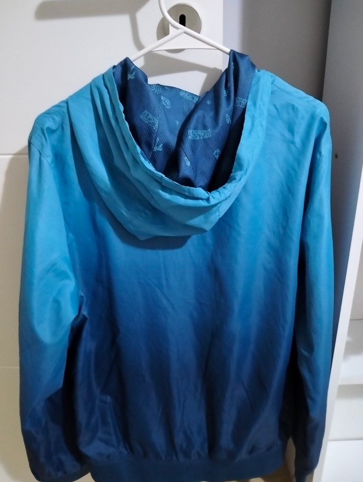 Erkek Mavi Bağlama Desenli Fermuarlı Yağmurluk - Görsel 4