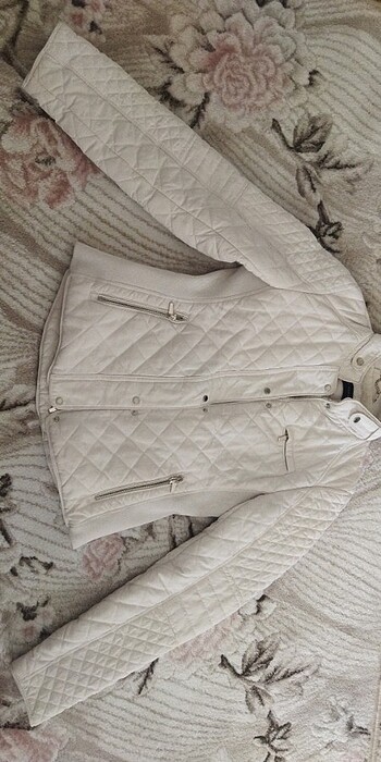 Zara mont