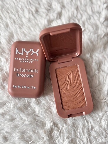 Nyx bronzer