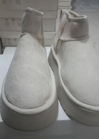 Gri Kadın Süet Dolgu Topuk Bot - Görsel 2