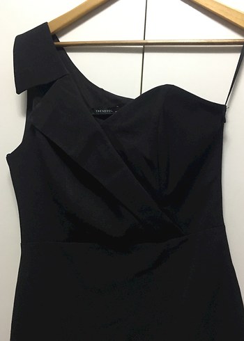 Siyah V Yaka Drapeli Midi Elbise - Görsel 2