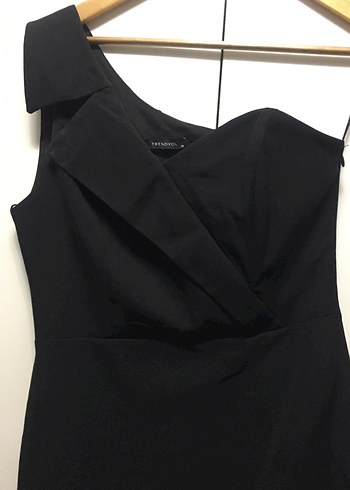 Siyah V Yaka Drapeli Midi Elbise - Görsel 3