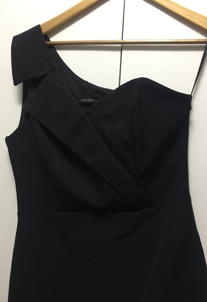 Siyah V Yaka Drapeli Midi Elbise - Görsel 2