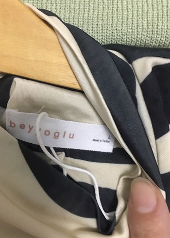 Zebra Desenli Uzun Kollu Boğazlı Bluz - Görsel 2