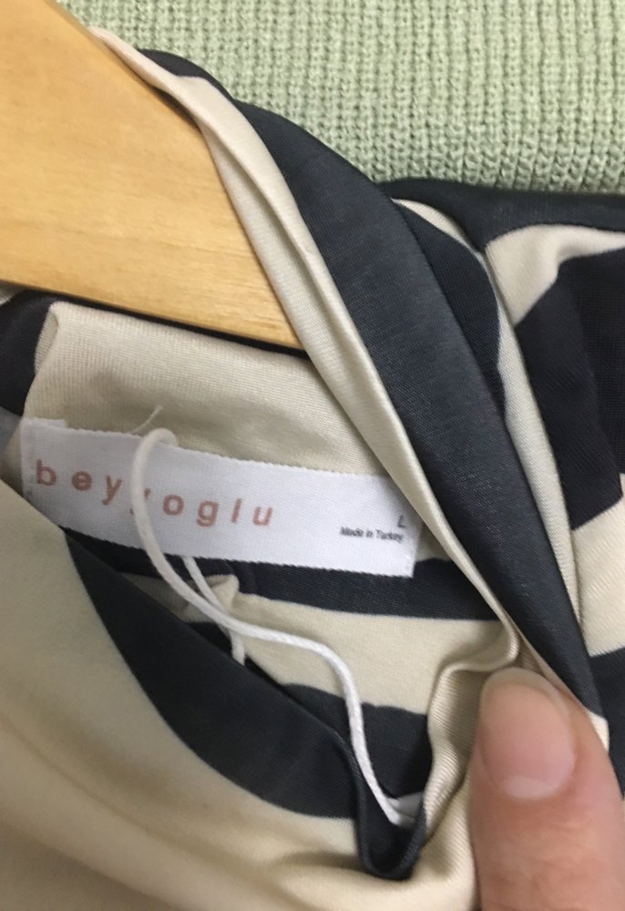 Zebra Desenli Uzun Kollu Boğazlı Bluz - Görsel 2