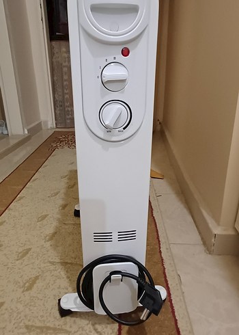 Koçtaş 11 Dilim 2500 Watt Yağlı Radyatör Sıfır gibi Tertemizdir - Görsel 2