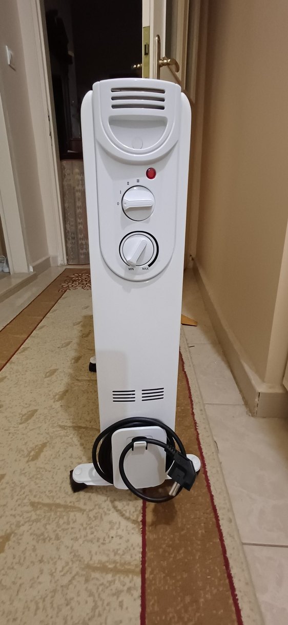 Koçtaş 11 Dilim 2500 Watt Yağlı Radyatör Sıfır gibi Tertemizdir - Görsel 2