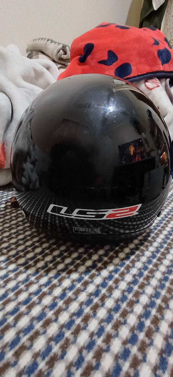 LS2 İspanyol Markası Parlak Siyah Yarım Kask M Bedendir - Görsel 2