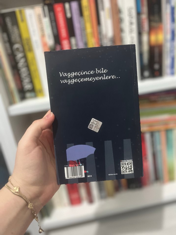 Yağmurla Gelen - Sibel Kaya - Görsel 2