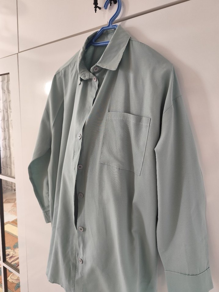 Düğmeli Uzun Kollu  Gömlek - Görsel 2