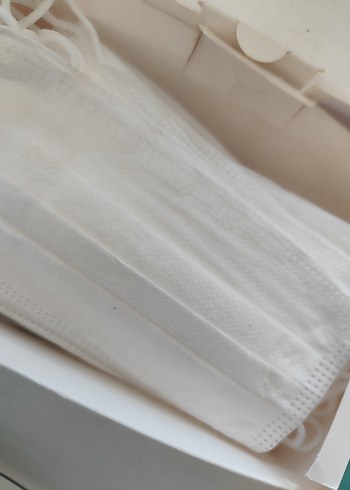 Beyaz Tek Kullanımlık Yüz Maskesi - Görsel 2