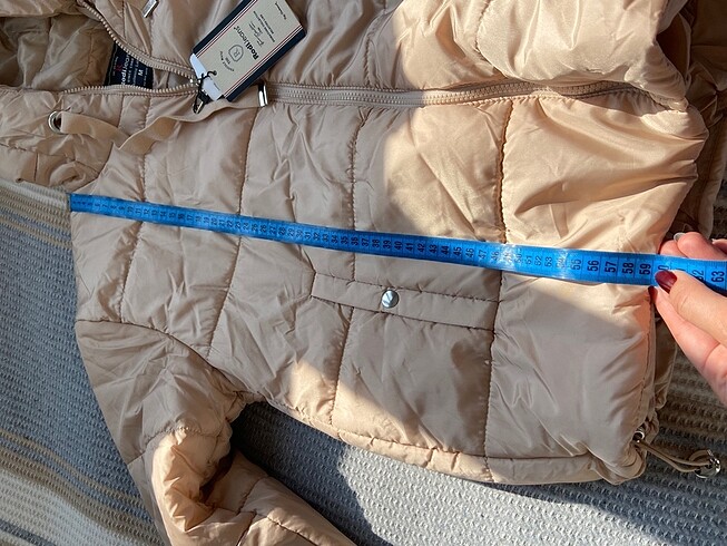 m Beden ten rengi Renk Rodi jeans marka Etiketli şişme mont