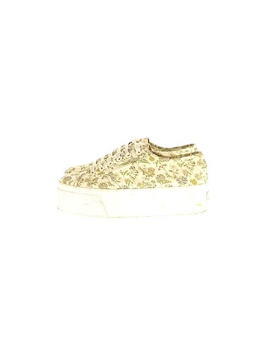 Superga Spor Ayakkabı %70 İndirimli.